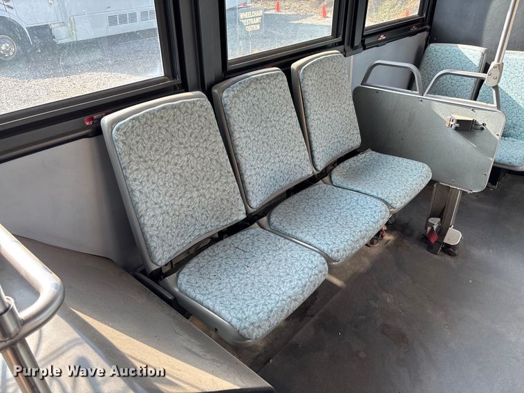 image for item EV3004 2005 Orion VII transit bus