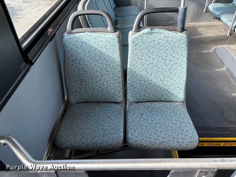 image for item EV3004 2005 Orion VII transit bus