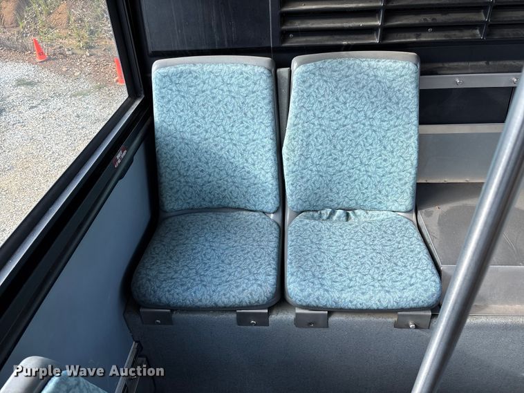 image for item EV3004 2005 Orion VII transit bus