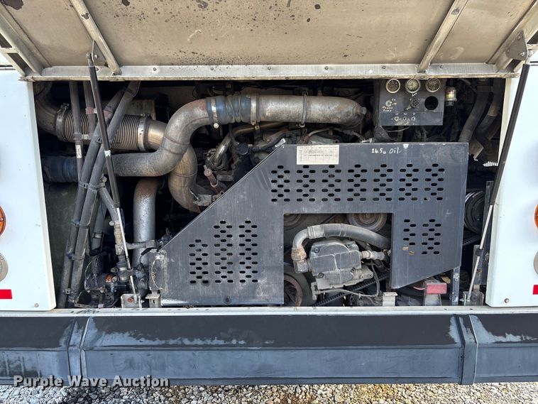 image for item EV3004 2005 Orion VII transit bus