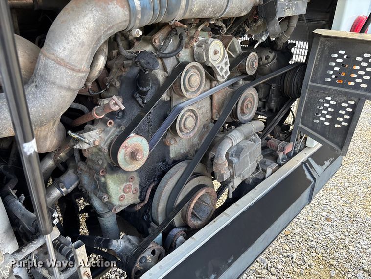 image for item EV3004 2005 Orion VII transit bus