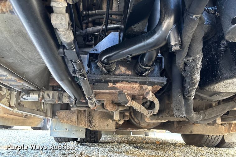 image for item EV3004 2005 Orion VII transit bus