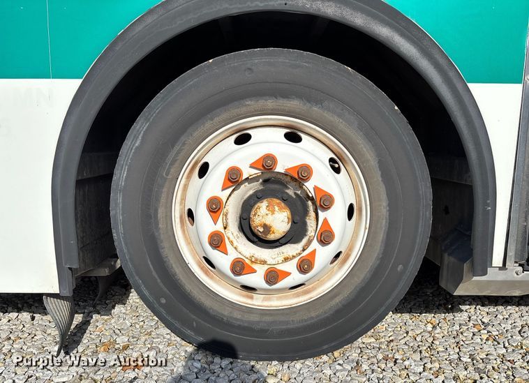 image for item EV3004 2005 Orion VII transit bus