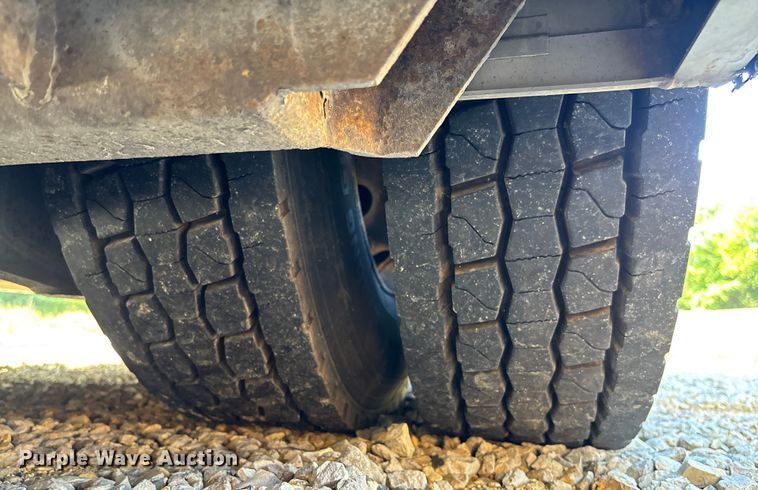 image for item EV3004 2005 Orion VII transit bus