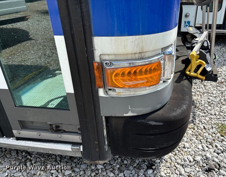 image for item EV3006 2010 Gillig G27D102N4 transit bus