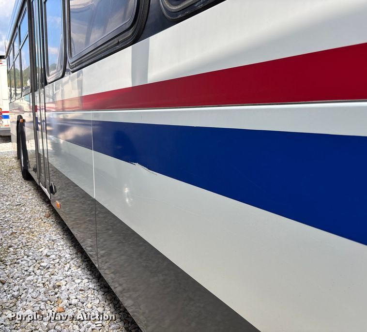 image for item EV3006 2010 Gillig G27D102N4 transit bus