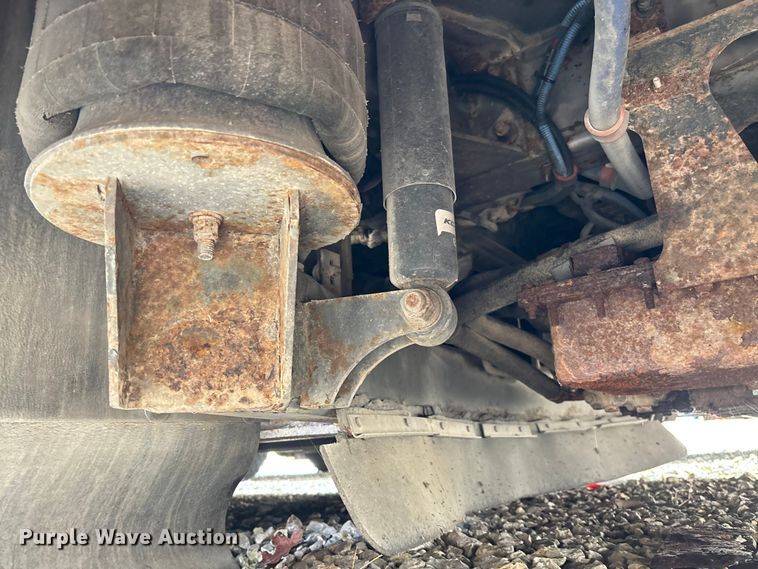 image for item EV3006 2010 Gillig G27D102N4 transit bus