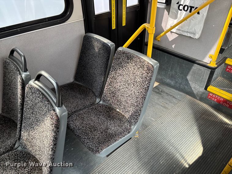 image for item EV3006 2010 Gillig G27D102N4 transit bus