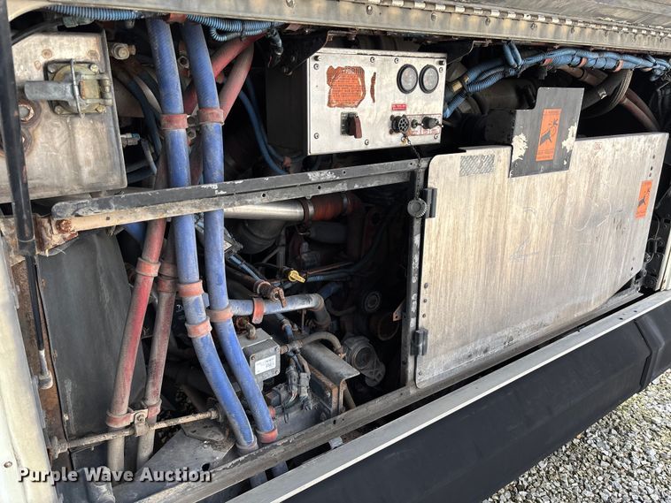 image for item EV3006 2010 Gillig G27D102N4 transit bus