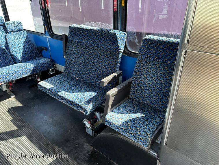 image for item EV3007 2003 North American Bus Industries SHF40 transit bus