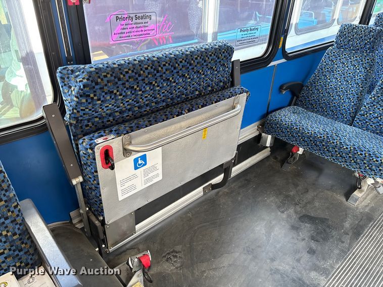 image for item EV3007 2003 North American Bus Industries SHF40 transit bus