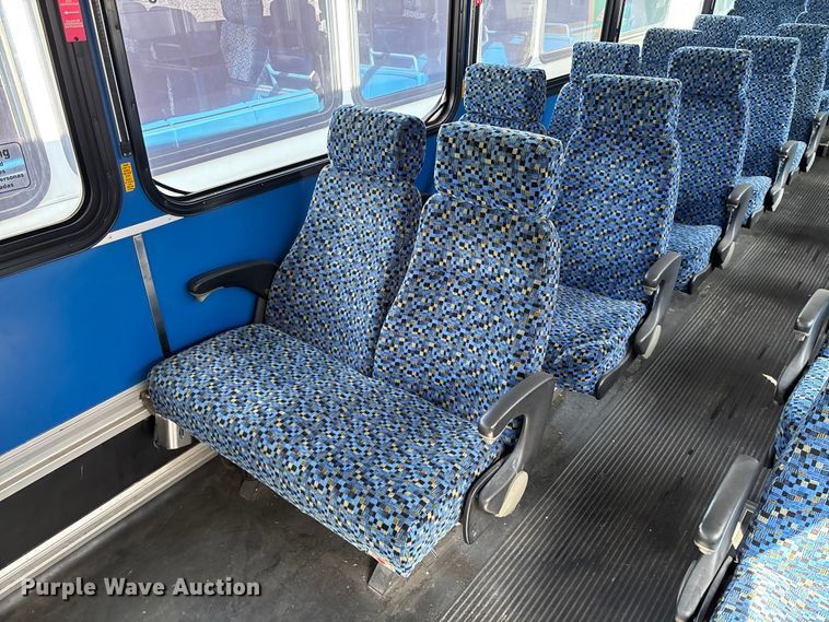 image for item EV3007 2003 North American Bus Industries SHF40 transit bus