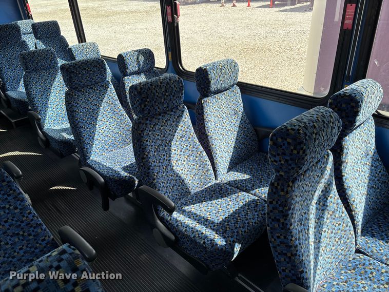 image for item EV3007 2003 North American Bus Industries SHF40 transit bus