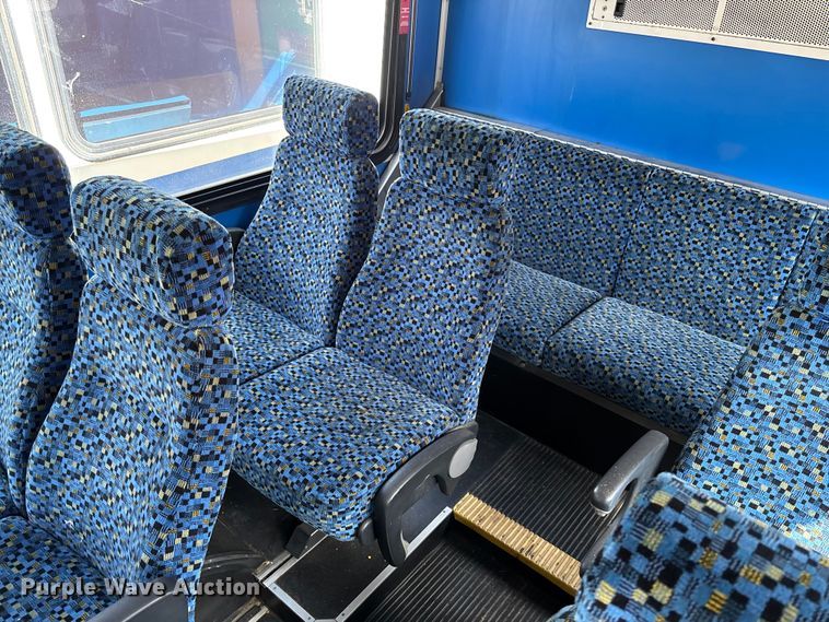 image for item EV3007 2003 North American Bus Industries SHF40 transit bus