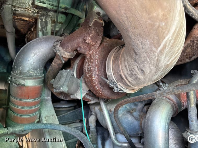 image for item EV3007 2003 North American Bus Industries SHF40 transit bus