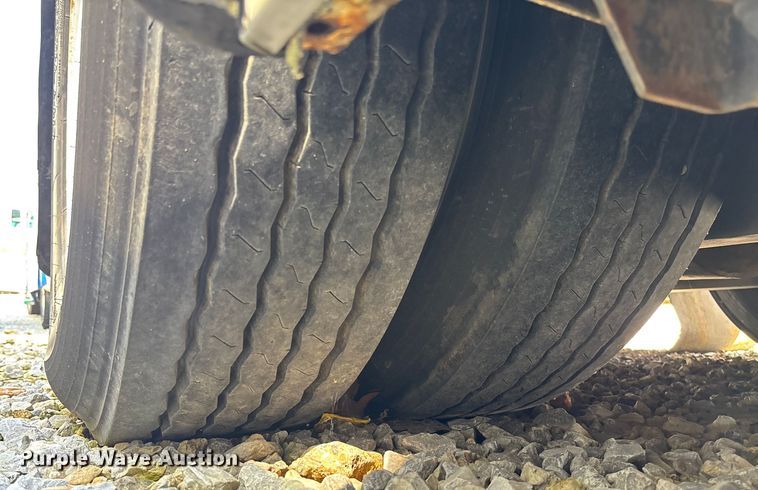 image for item EV3007 2003 North American Bus Industries SHF40 transit bus