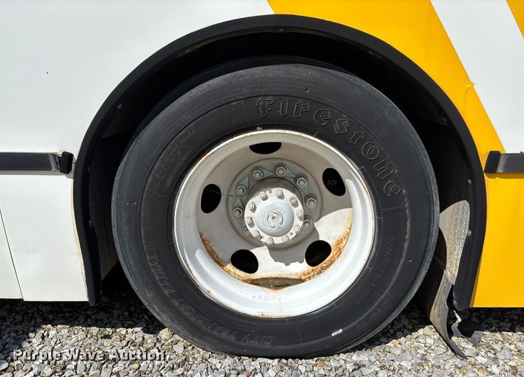 image for item EV3007 2003 North American Bus Industries SHF40 transit bus