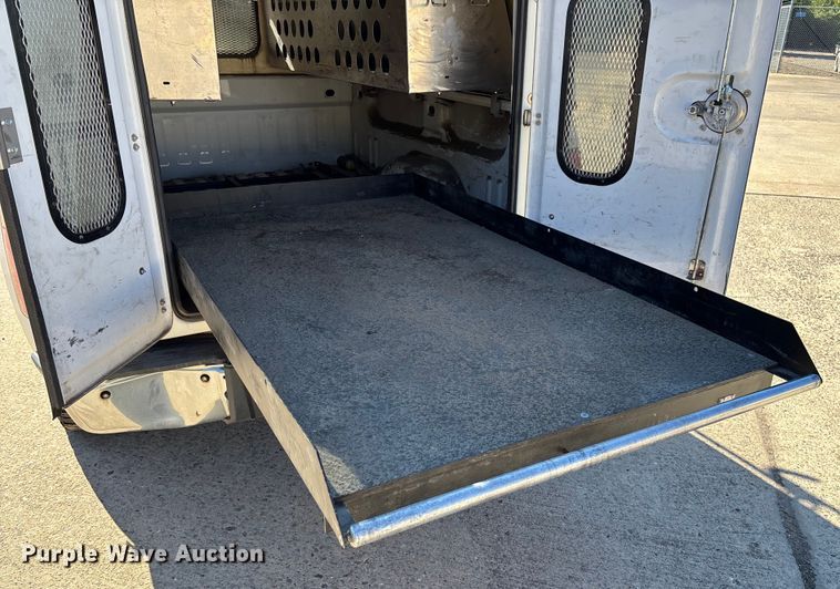 image for item EV3008 2013 Chevrolet Silverado 1500 pickup truck