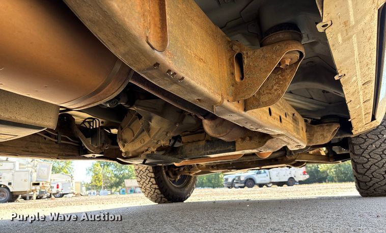 image for item EV3008 2013 Chevrolet Silverado 1500 pickup truck