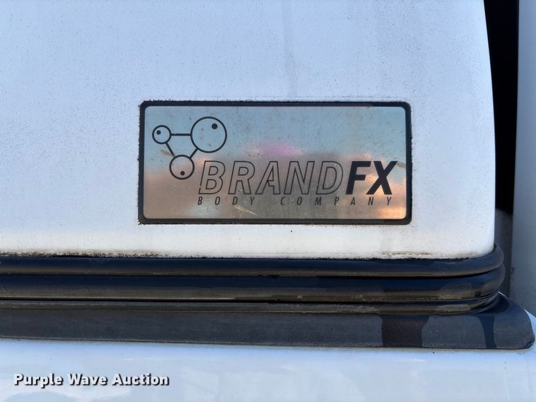 image for item EV3009 2015 Chevrolet Silverado pickup truck