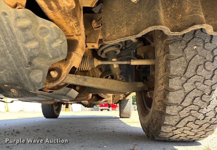 image for item EV3009 2015 Chevrolet Silverado pickup truck