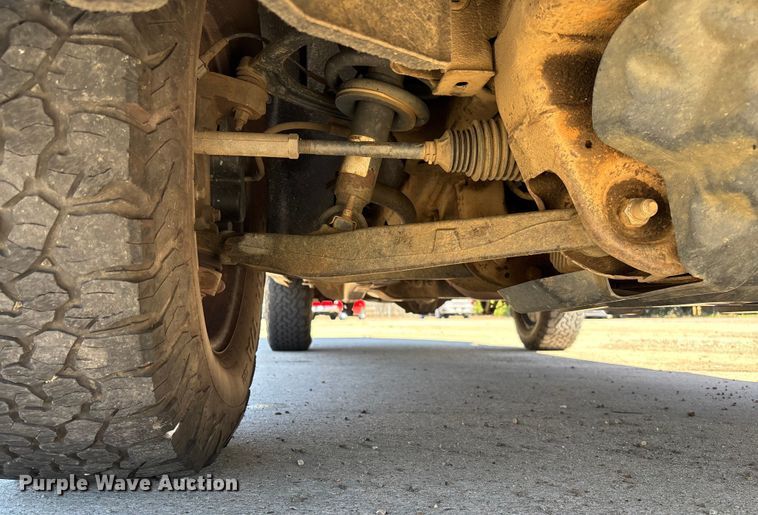 image for item EV3009 2015 Chevrolet Silverado pickup truck