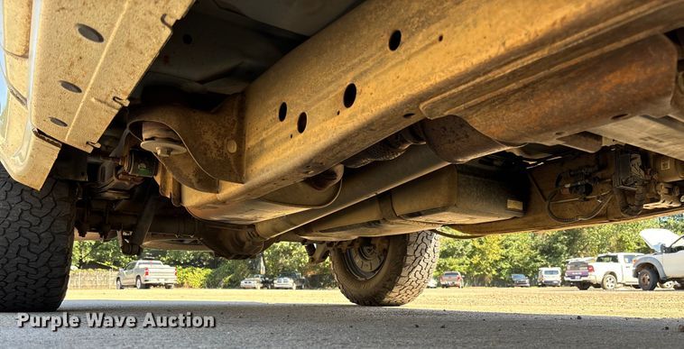 image for item EV3009 2015 Chevrolet Silverado pickup truck