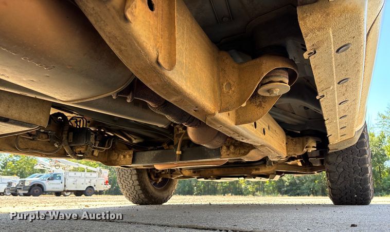 image for item EV3009 2015 Chevrolet Silverado pickup truck