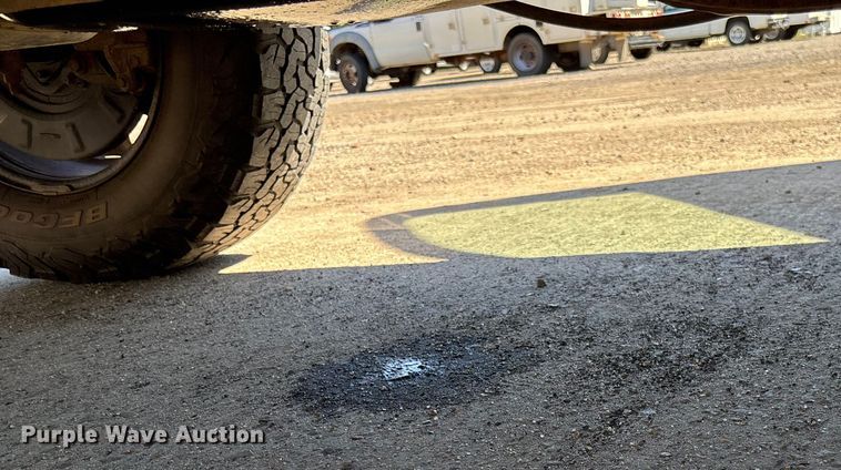 image for item EV3009 2015 Chevrolet Silverado pickup truck