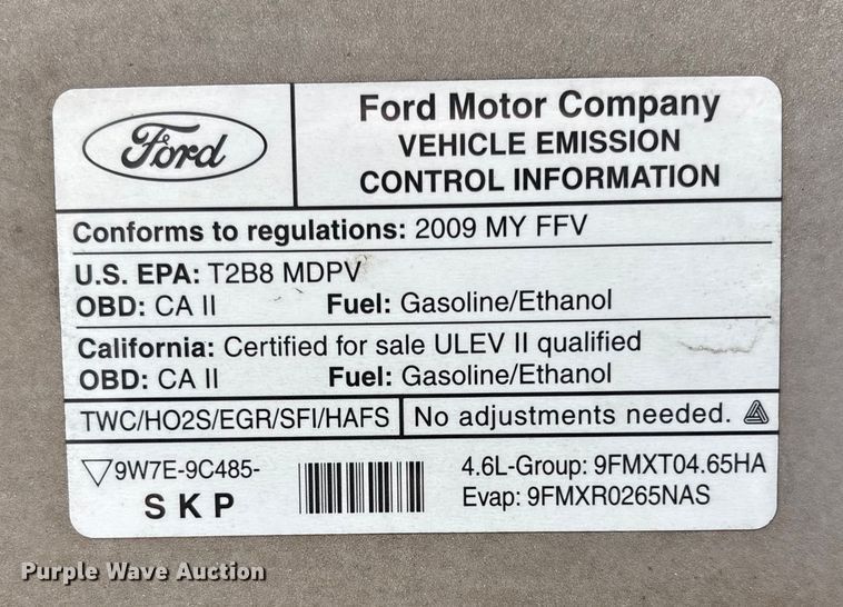 image for item EV3010 2009 Ford E150 van