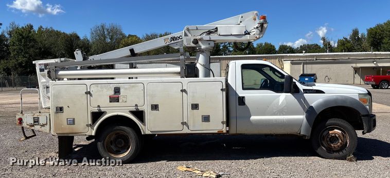 image for item EV3011 2011 Ford F450 Super Duty bucket truck