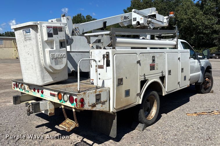 image for item EV3011 2011 Ford F450 Super Duty bucket truck