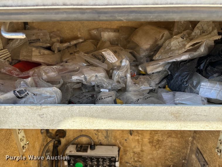 image for item EV3011 2011 Ford F450 Super Duty bucket truck