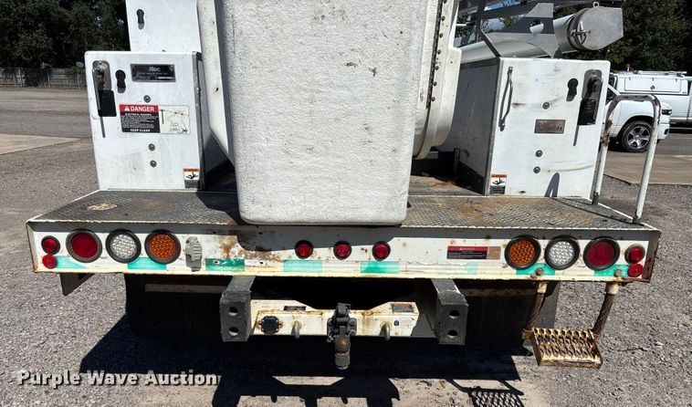 image for item EV3011 2011 Ford F450 Super Duty bucket truck