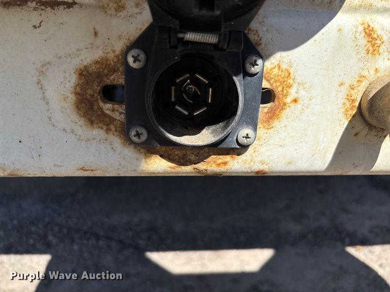 image for item EV3011 2011 Ford F450 Super Duty bucket truck