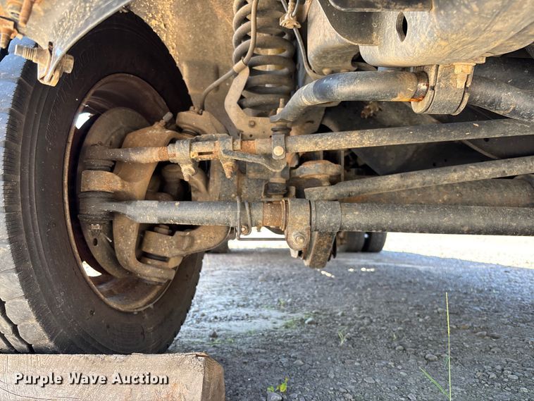 image for item EV3011 2011 Ford F450 Super Duty bucket truck