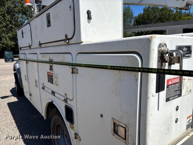 image for item EV3011 2011 Ford F450 Super Duty bucket truck