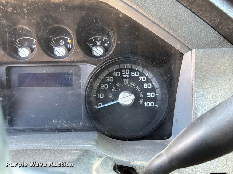 image for item EV3011 2011 Ford F450 Super Duty bucket truck