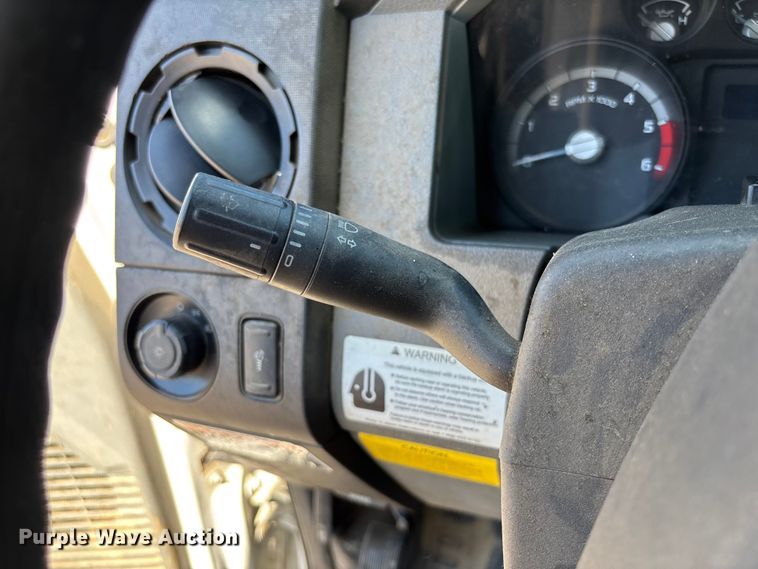 image for item EV3011 2011 Ford F450 Super Duty bucket truck