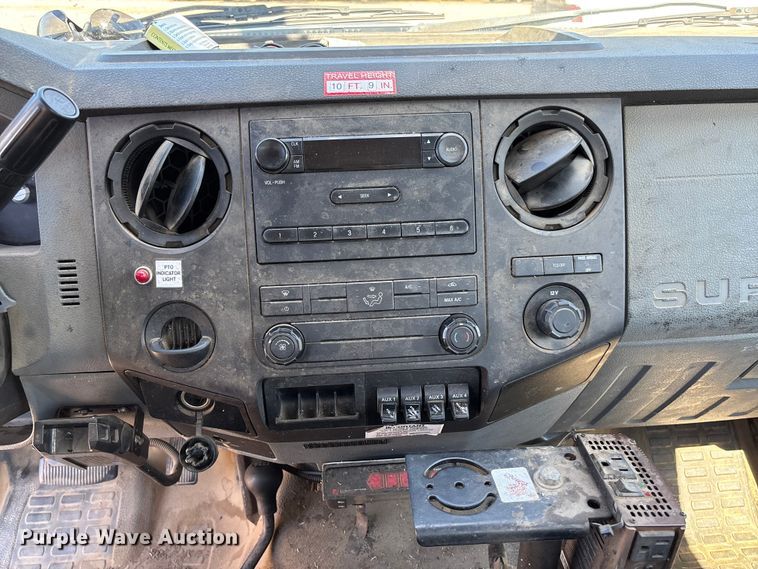 image for item EV3011 2011 Ford F450 Super Duty bucket truck