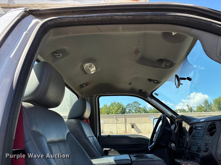 image for item EV3011 2011 Ford F450 Super Duty bucket truck