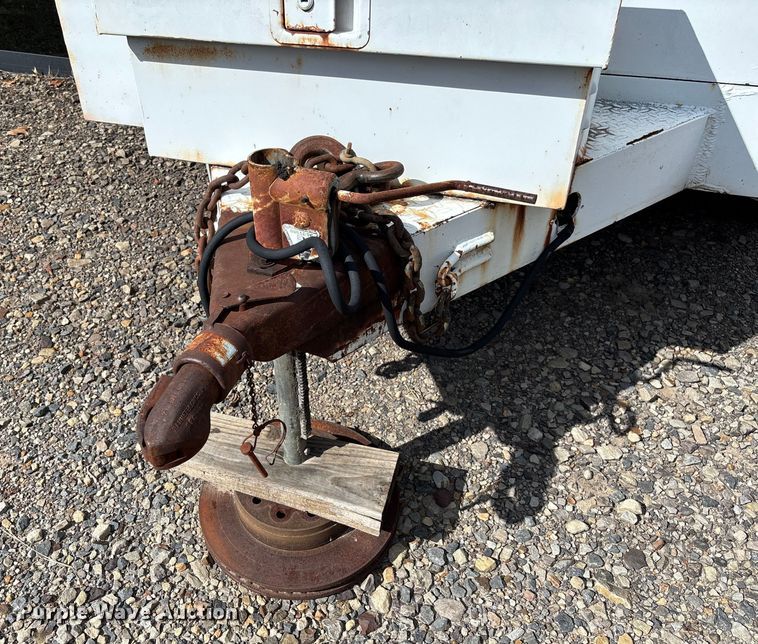 image for item EV3020 Stewart and Stevenson Services generator