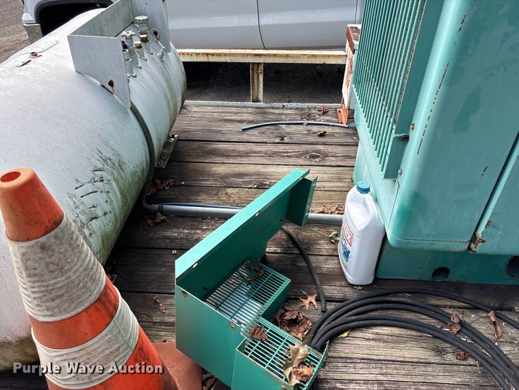 image for item EV3022 Onan 55SKBL29173A generator