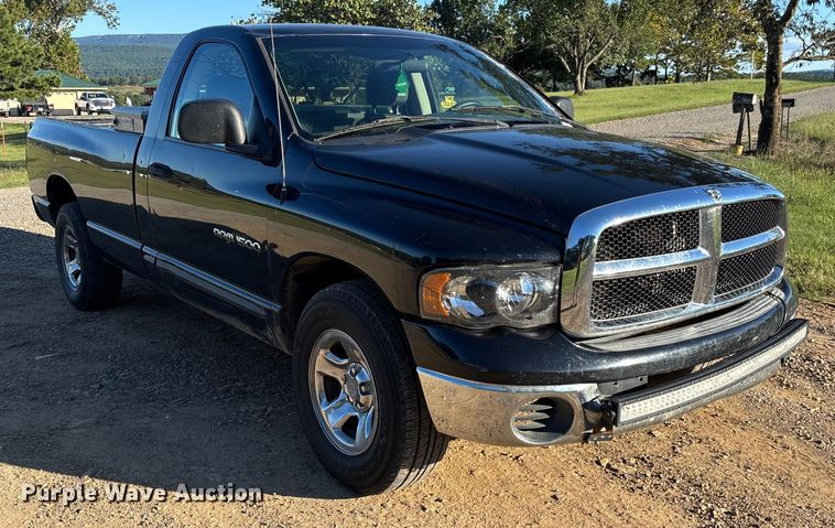 image for item EV3024 2005 Dodge Ram 1500 pickup truck