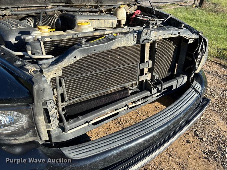 image for item EV3024 2005 Dodge Ram 1500 pickup truck