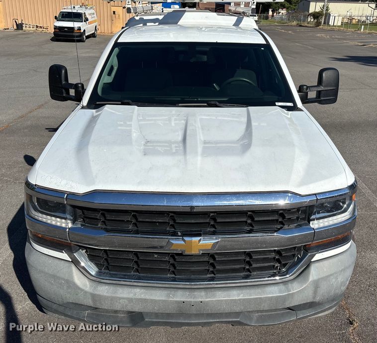 image for item EV3031 2017 Chevrolet Silverado 1500 pickup truck