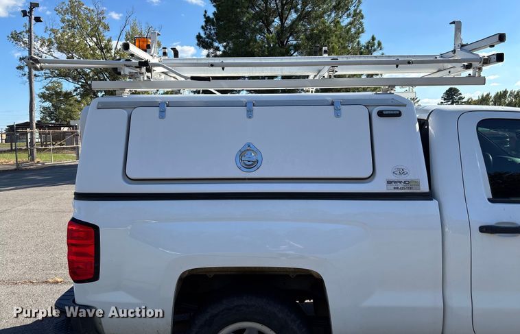 image for item EV3031 2017 Chevrolet Silverado 1500 pickup truck