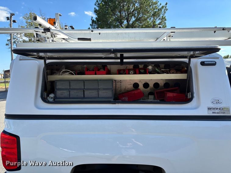 image for item EV3031 2017 Chevrolet Silverado 1500 pickup truck