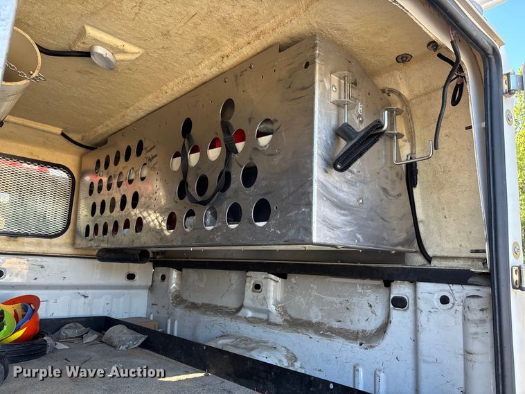 image for item EV3031 2017 Chevrolet Silverado 1500 pickup truck