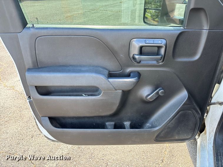 image for item EV3031 2017 Chevrolet Silverado 1500 pickup truck